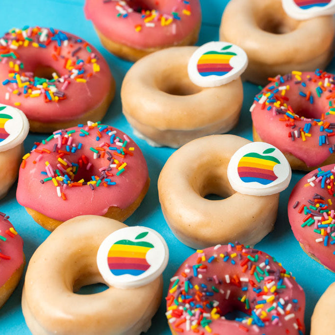 Custom Brandbox XL - 60 Mini-Donuts mit Logo und Firmenfarben (VG)